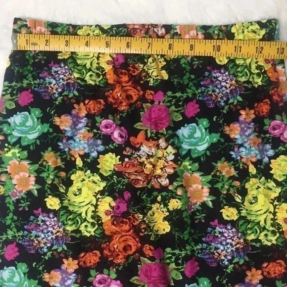 Black Floral Pencil Skirt with Neon Flowers - Picture 2 of 3